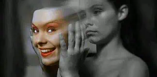 Για γέλια ή για κλάματα;