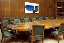 Αμήχανη και παγιδευμένη η κυβέρνηση