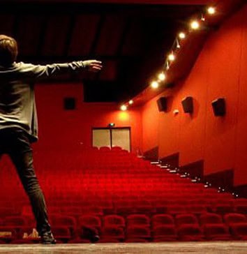 «Κι αν ήσουν εσύ;»