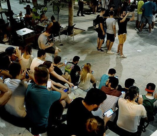 Εικονικοί αρουραίοι που ροκανίζουν εξεγέρσεις;