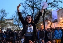 Τα «εμείς» και η «ματιά» τους
