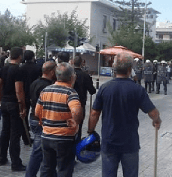 Δακρυγόνα και επιθέσεις ακροδεξιών στο Ρέθυμνο