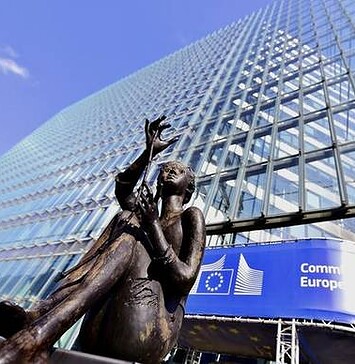 Αντισυνταγματικές οι περικοπές των συντάξεων