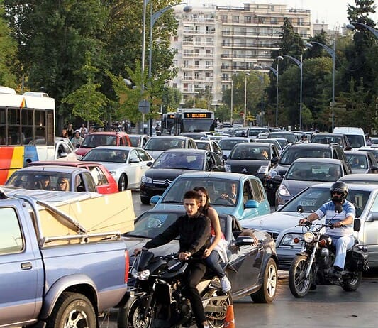 Δήμος Θεσσαλονίκης: Αναζητούνται διπλότυπα και θέσεις πάρκινγκ