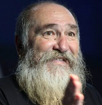 Το πηγάδι και ο βόθρος | του Τζίμη Πανούση