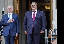 Υποβαθμίζεται ο «τυφώνας» Καμμένος;