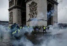 Η στιγμή της φωσφορίζουσας αψίδας