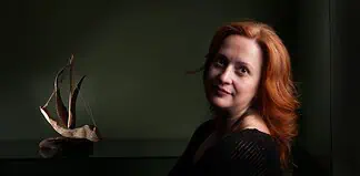 Δώρα Κασκάλη, ποιήτρια – «Γράφω για όσα με αφορούν με την ελπίδα το ιδιωτικό βλέμμα να μετασχηματισθεί σε καθολικό»