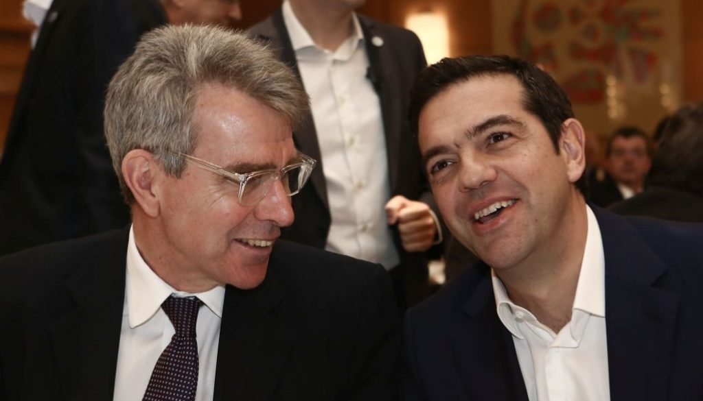 https://edromos.gr/wp-content/uploads/2019/04/tsipras-payat.jpg