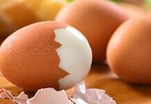 Πώς γίναμε Ευρωπαίοι ή πάρ’ τ’ αυγό και κούρευ’ το