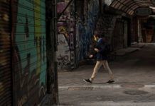 Γιατί τόσα λίγα κρούσματα και θάνατοι στην Ελλάδα;