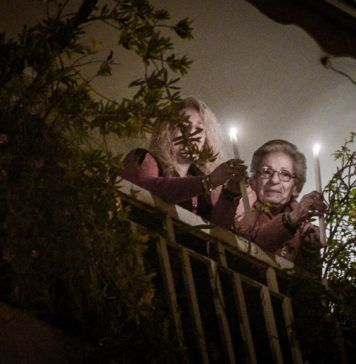 Η Ανάσταση δεν αναβλήθηκε…