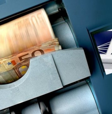 Ψάχνει και δεν βρίσκει πλούσιους η ΑΑΔΕ
