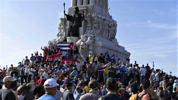 CUBA8