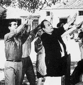 Κύριε αστυφύλαξ, με εμούντζωσαν!