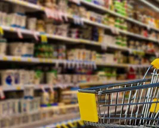 Η κυβερνητική κοροϊδία με τις μειωμένες τιμές σε 2.000 είδη