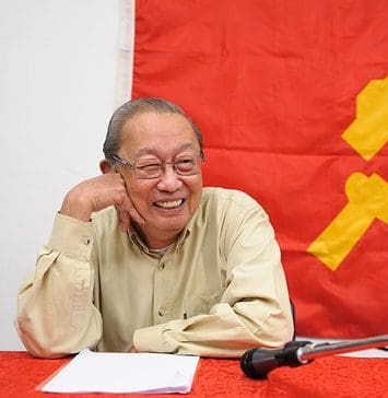 «Ο αντάρτης είναι κάτι σαν ποιητής»