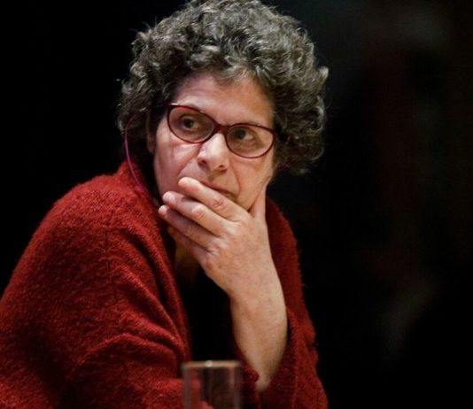 Μαργαρίτα Θεοδωράκη: Η μουσική του Μίκη κάνει καλό
