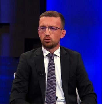 Ο Αλβανός συμπαραστάτης του Μπελέρη και το σύστημα διαπλοκής στην Αλβανία
