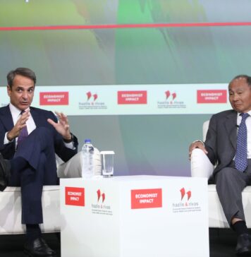 Από το τέλος της ιστορίας στη σωστή πλευρά της ιστορίας