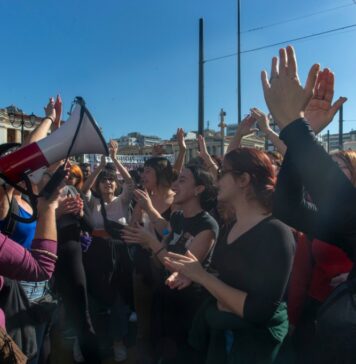 Η κυβέρνηση ενάντια στο δημόσιο πανεπιστήμιο