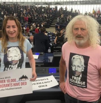 Clare Daly: Κυρώσεις σε 36 χώρες και ούτε μία στο Ισραήλ!