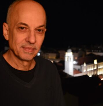Άρης Σφακιανάκης: Ο πρίγκιψ του δευτέρου ορόφου
