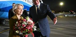 Γύρω-γύρω όλοι, και στη μέση η Σερβία