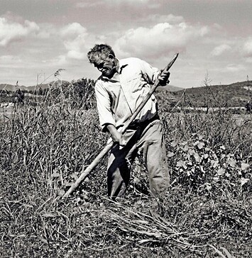 Για την παραγωγική μας συγκρότηση και το Υπαρξιακό Πρόβλημα της χώρας