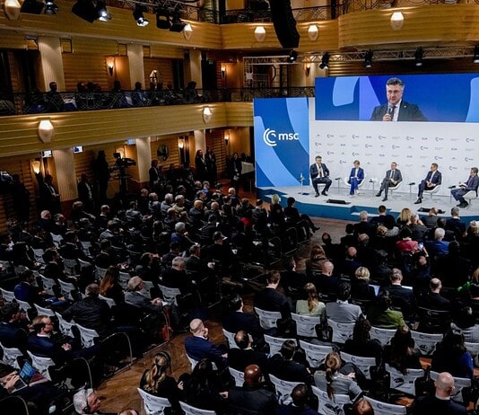 Η διατλαντική συμμαχία, όπως τη γνωρίζουμε από το 1945, ουσιαστικά δεν υπάρχει