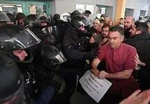 Εκφασισμός και κρεσέντο αυταρχισμού