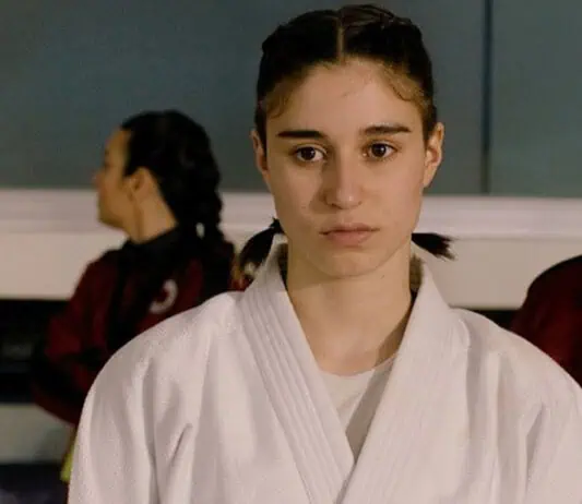 Ανανεώνοντας το είδος της αθλητικής ταινίας στη χώρα μας