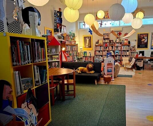 Κηφισιά: Η αδράνεια της Δημοτικής Αρχής οδηγεί σε κλείσιμο μια από τις πιο σημαντικές Παιδικές Βιβλιοθήκες