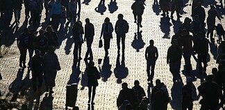 Απολύτως απαραίτητες ψηφίδες ενός απολύτως επείγοντος διαλόγου