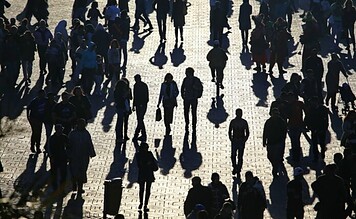 Απολύτως απαραίτητες ψηφίδες ενός απολύτως επείγοντος διαλόγου