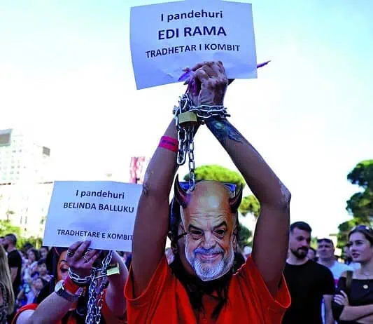 Το «κακό παράδειγμα» επιμένει