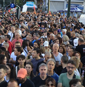 Ώρα για δεσμεύσεις